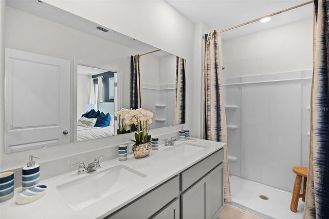 5008 OAK RIVER STREET, Davenport, FL 33837