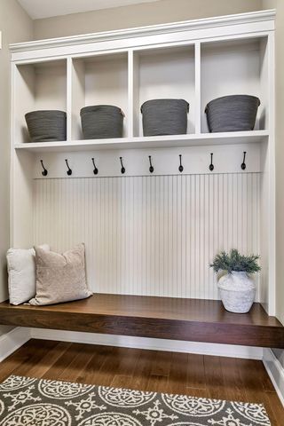 696 Woodland Hill Court, Medina, MN 55340