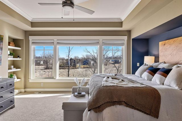 696 Woodland Hill Court, Medina, MN 55340