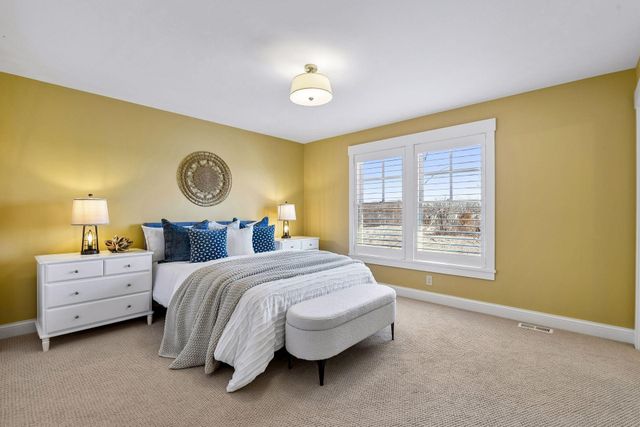 696 Woodland Hill Court, Medina, MN 55340