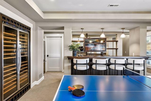 696 Woodland Hill Court, Medina, MN 55340