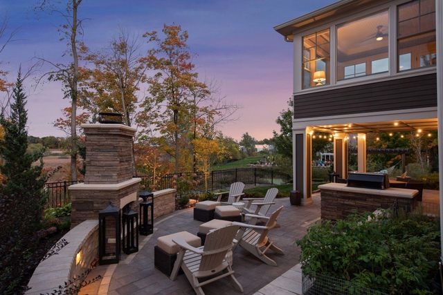 696 Woodland Hill Court, Medina, MN 55340