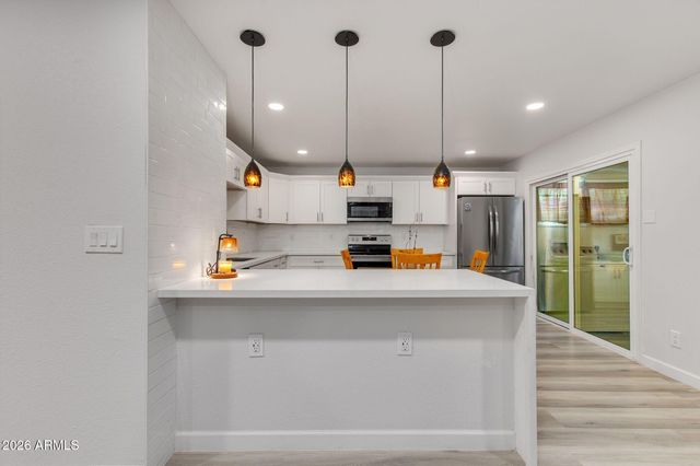 4641 E Roeser Road, Phoenix, AZ 85040
