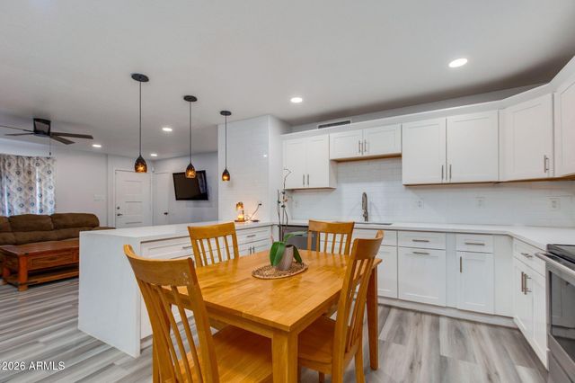 4641 E Roeser Road, Phoenix, AZ 85040