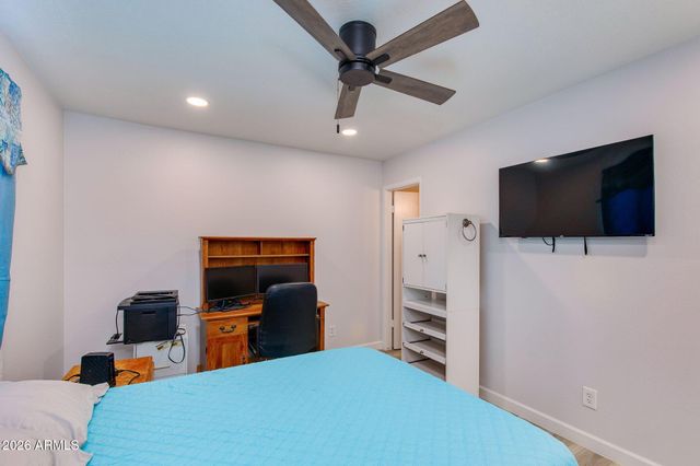 4641 E Roeser Road, Phoenix, AZ 85040