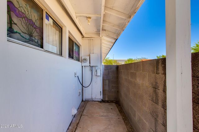 4641 E Roeser Road, Phoenix, AZ 85040