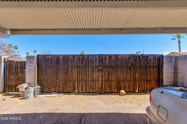4641 E Roeser Road, Phoenix, AZ 85040