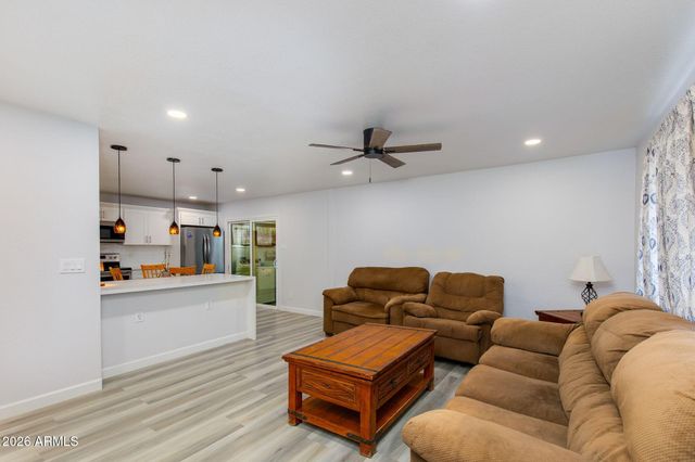 4641 E Roeser Road, Phoenix, AZ 85040