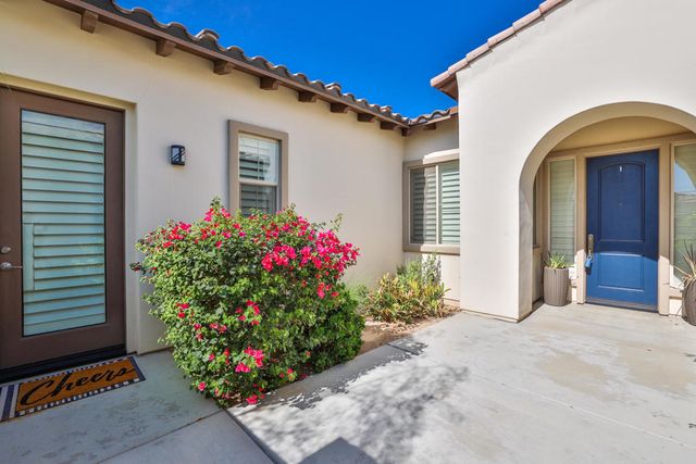 74114 Cosmopolitan Lane, Palm Desert, CA 92211