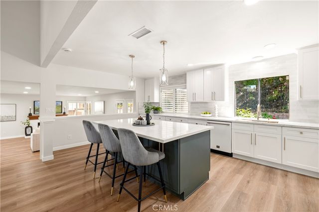 24103 Clearbank Lane, Newhall, CA 91321