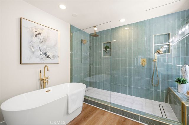 24103 Clearbank Lane, Newhall, CA 91321