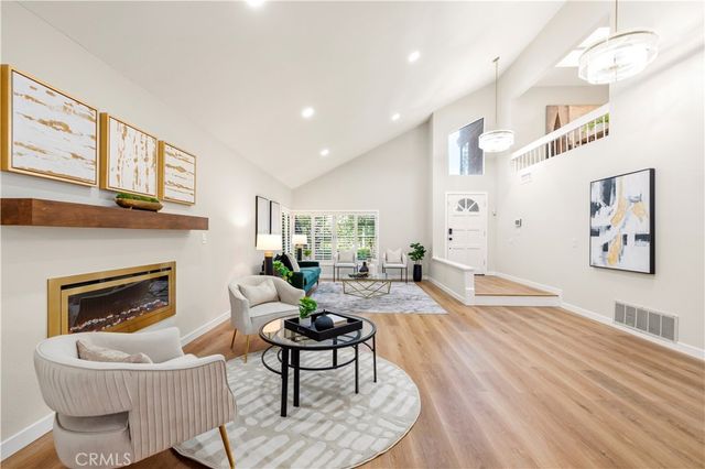 24103 Clearbank Lane, Newhall, CA 91321