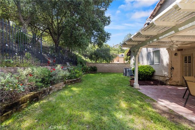 24103 Clearbank Lane, Newhall, CA 91321