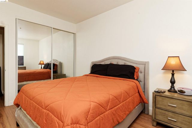 10 Leighty Ct 5, Hayward, CA 94541