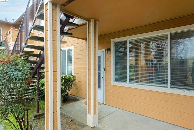 10 Leighty Ct 5, Hayward, CA 94541
