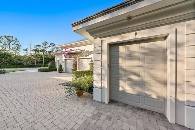 12900 Hammock Crossing, Palm Beach Gardens, FL 33418