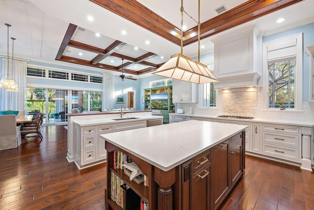 12900 Hammock Crossing, Palm Beach Gardens, FL 33418