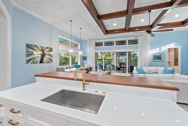 12900 Hammock Crossing, Palm Beach Gardens, FL 33418