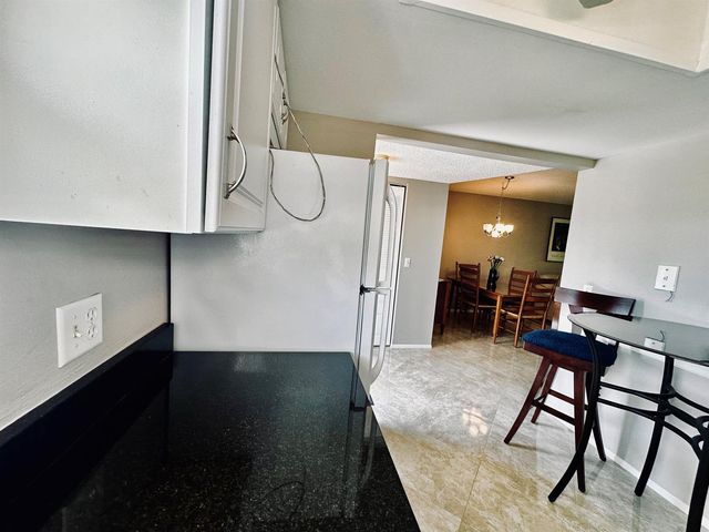 2950 SE Ocean Boulevard 130-6, Stuart, FL 34996
