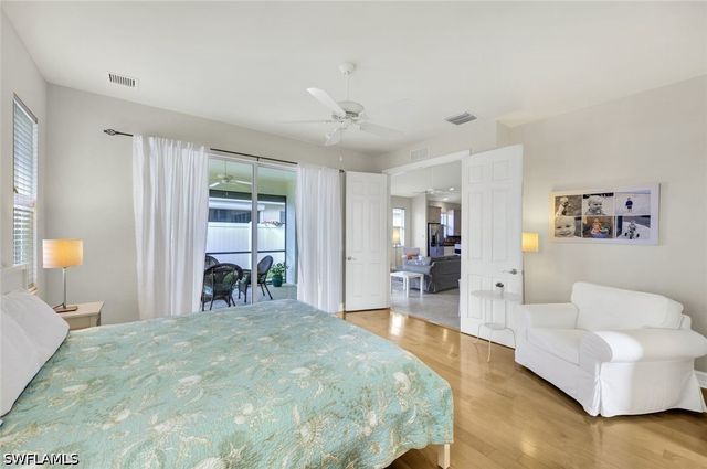 684 98th AVE N, Naples, FL 34108