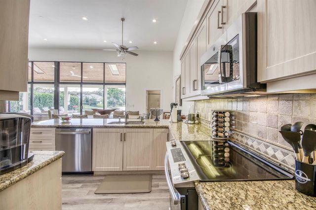 13779 Parc Drive, Palm Beach Gardens, FL 33410