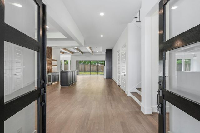 3615 Newcastle Drive, Houston, TX 77027