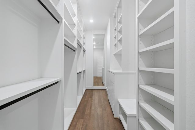 3615 Newcastle Drive, Houston, TX 77027