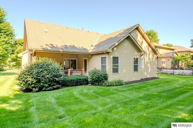 625 S 196th Avenue, Elkhorn, NE 68022