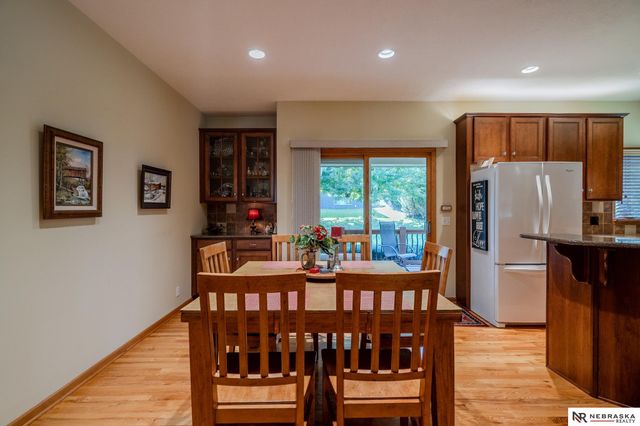 625 S 196th Avenue, Elkhorn, NE 68022