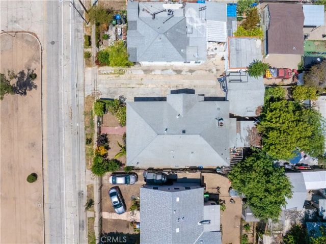 821-823 W 98th Street, Los Angeles, CA 90044