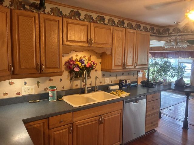 1524 Sunset DRIVE, Twin Lakes, WI 53181