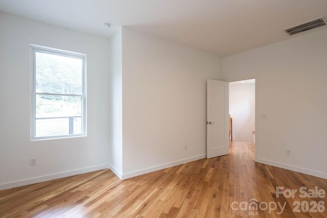 33 Spooks Branch Road, Asheville, NC 28804