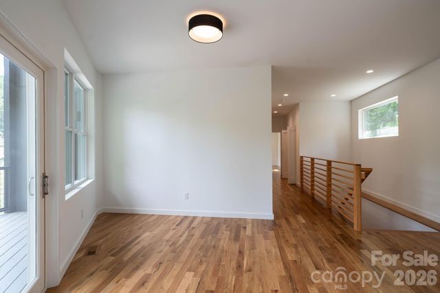 33 Spooks Branch Road, Asheville, NC 28804