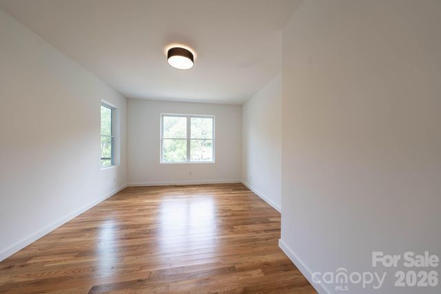 33 Spooks Branch Road, Asheville, NC 28804