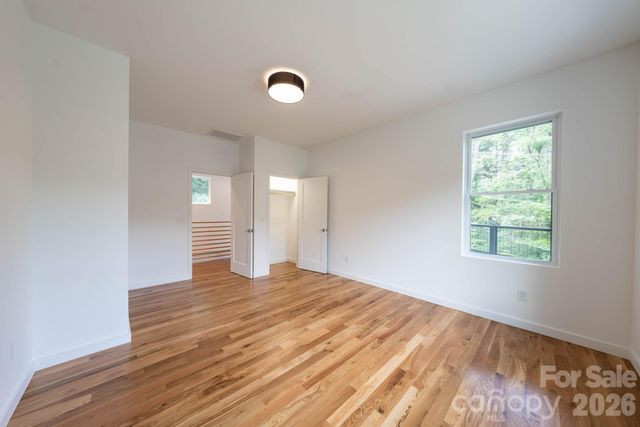 33 Spooks Branch Road, Asheville, NC 28804