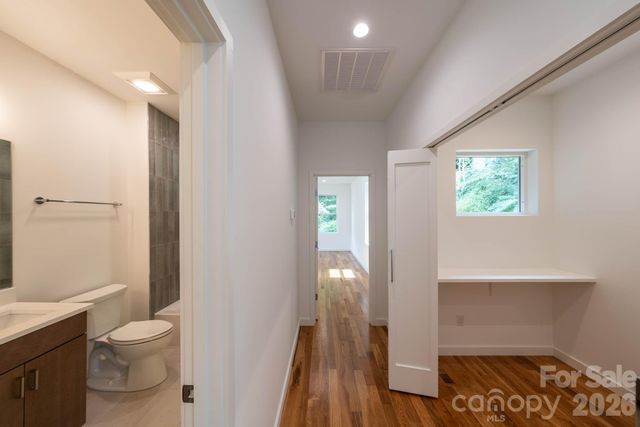 33 Spooks Branch Road, Asheville, NC 28804