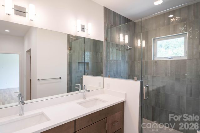 33 Spooks Branch Road, Asheville, NC 28804