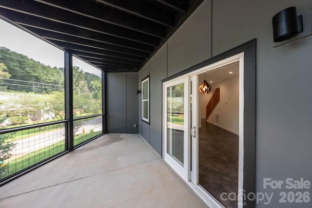 33 Spooks Branch Road, Asheville, NC 28804