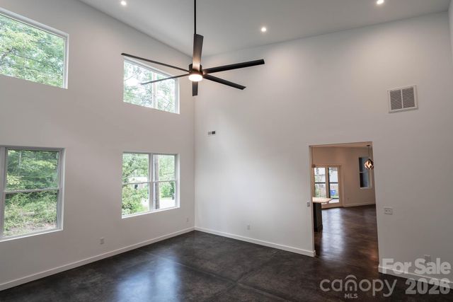 33 Spooks Branch Road, Asheville, NC 28804