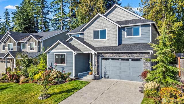 7242 Sinclair Avenue, Gig Harbor, WA 98335