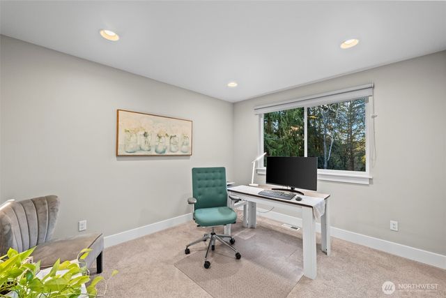 7242 Sinclair Avenue, Gig Harbor, WA 98335