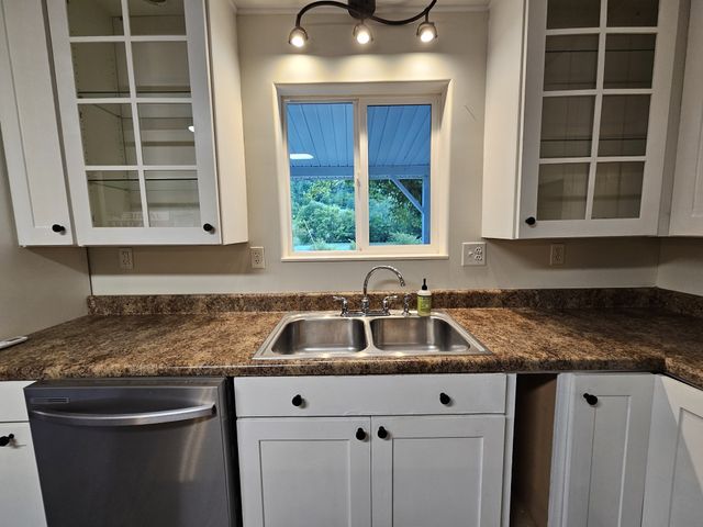 3337 Hartsville Rd, Lafayette, TN 37083