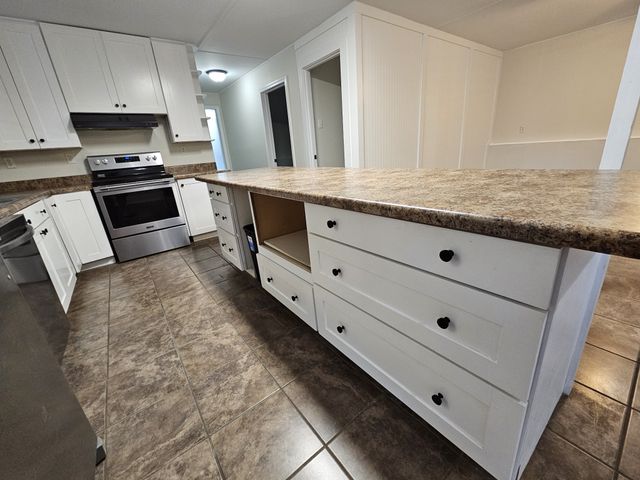3337 Hartsville Rd, Lafayette, TN 37083