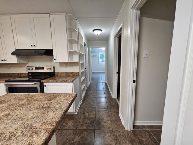 3337 Hartsville Rd, Lafayette, TN 37083