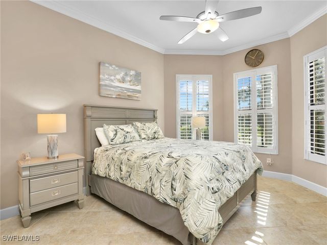 9483 Isla Bella CIR, Bonita Springs, FL 34135