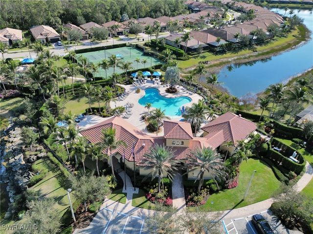 9483 Isla Bella CIR, Bonita Springs, FL 34135