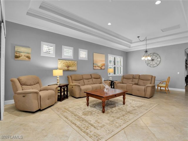 9483 Isla Bella CIR, Bonita Springs, FL 34135