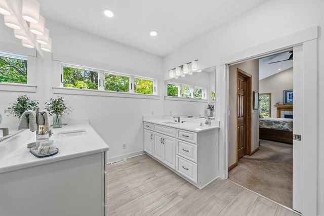 W8205 Nature DRIVE, Whitewater, WI 53190