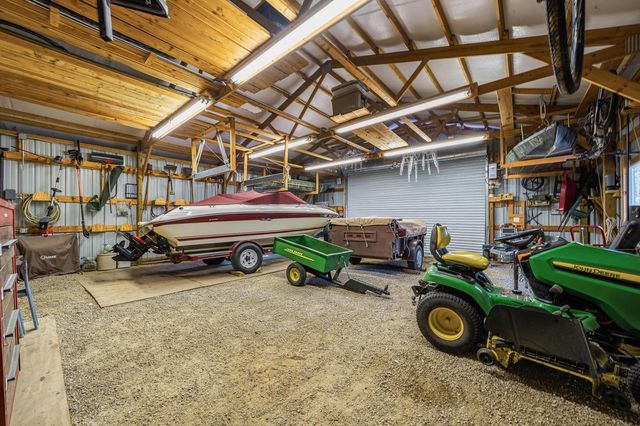 W8205 Nature DRIVE, Whitewater, WI 53190