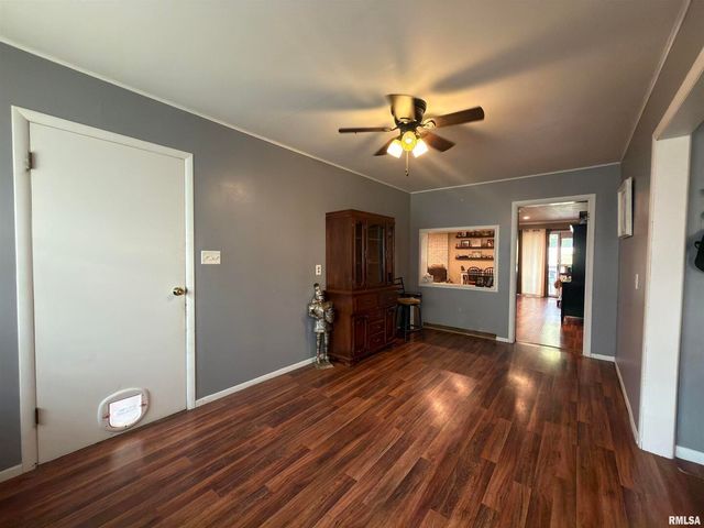 117 MARSHALL Place, Carmi, IL 62821